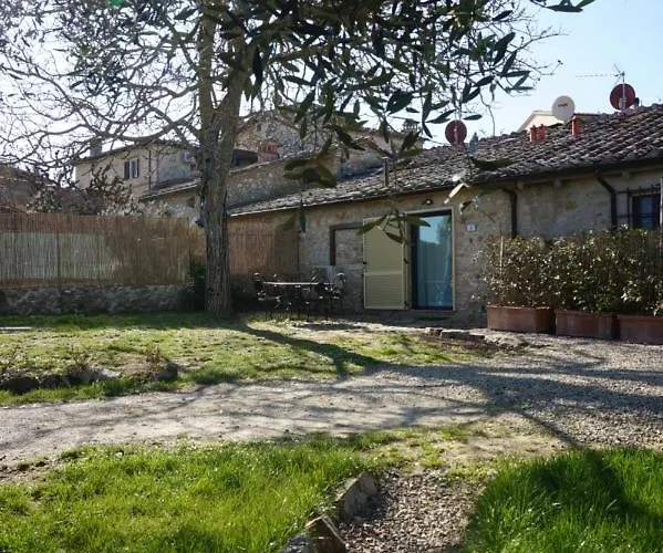 Tatil Evi La Casina Acquaviva (Poggibonsi)